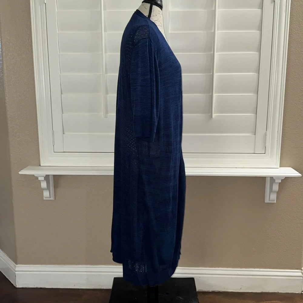 Torrid Space-Dye Duster V-Neck Button-Front Sweater Blue - Picture 7 of 16